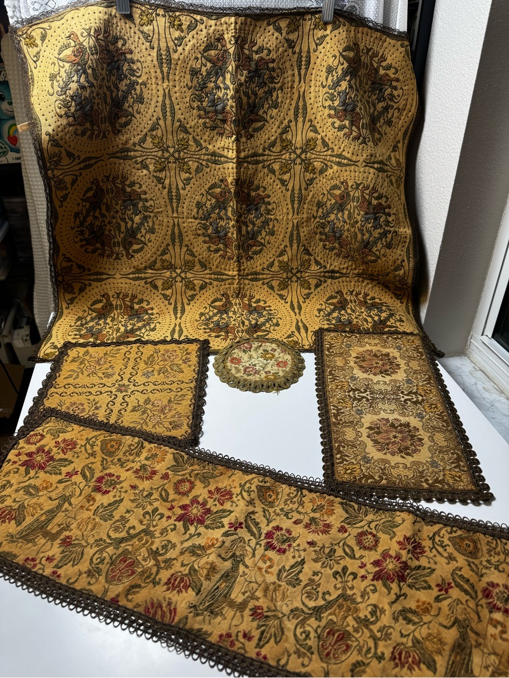 Vintage Gold Jacquard Tapestry Velvet Table Runner Vanity Lot 5PC